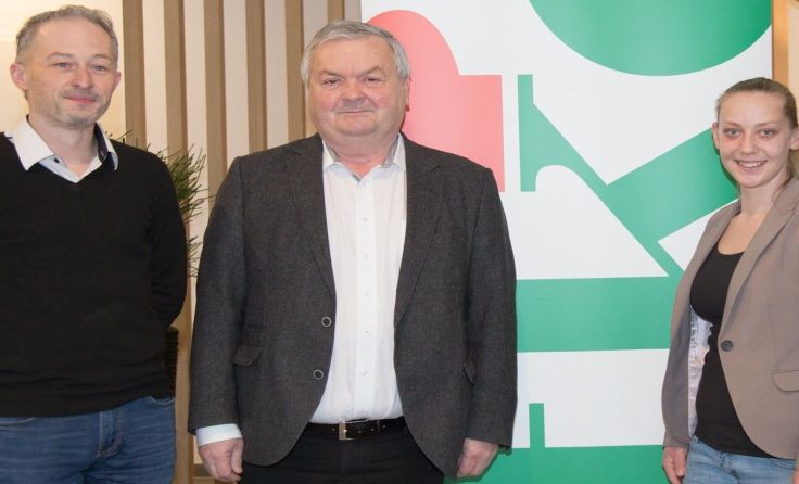 AK-Präsident Johann Kalliauer (m.) mit Stefan Roiter und Christina Mayer. Foto: AKOÖ