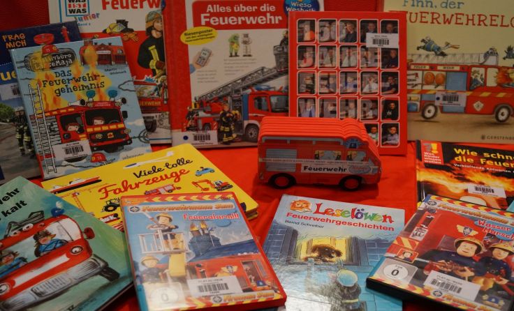 An 28. Juni dreht sich in der Bücherei alles um die Feuerwehr. Foto: Geißelbrecht
