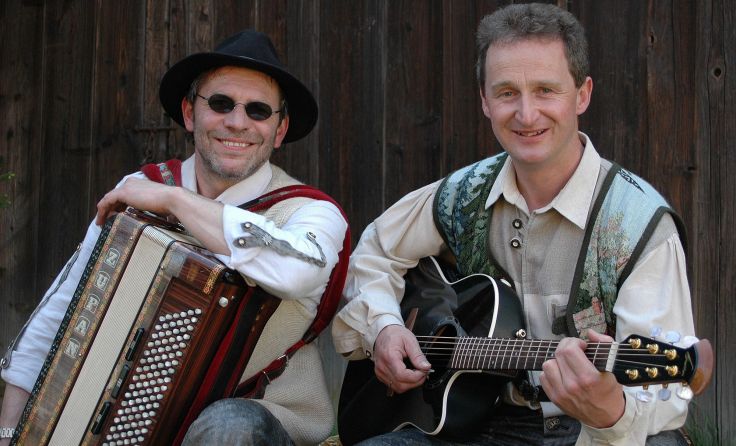 Mit dabei, das Orig. Voralpen Duo. Foto: Wögerbauer