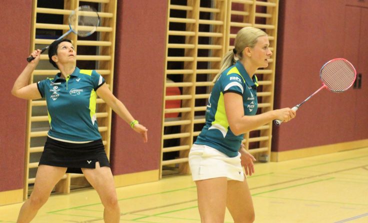 Das erfolgreiche Damendoppel Tina Füreder (l.) und Iris Freimüller. Foto: BC Alkoven