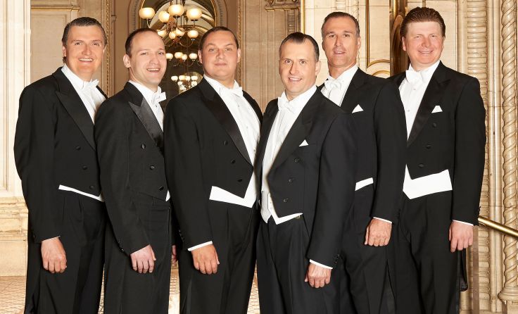 Die Wiener Comedian Harmonists unterhalten in Bad Schallerbach. Foto: Michael Pöhn