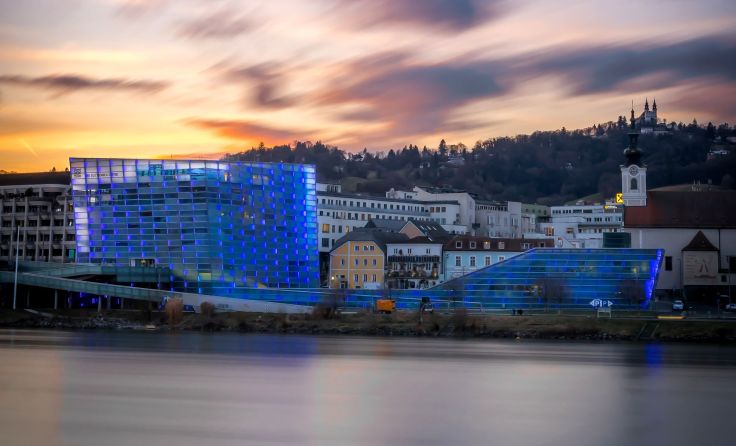 Das Ars Electronica Center verzeichnet einen neuen Besucherrekord. Foto: Robert Bauernhansl
