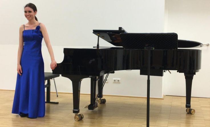 Federica Tremolada spielt Werke von Bach, Scarlatti und Liszt. (Foto: Dante Linz/M. Tremolada)