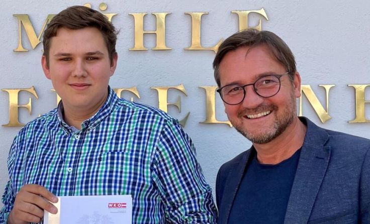 Andreas Jungmayr mit GF Markus Haberfellner (Foto: Haberfellner Mühle GmbH)