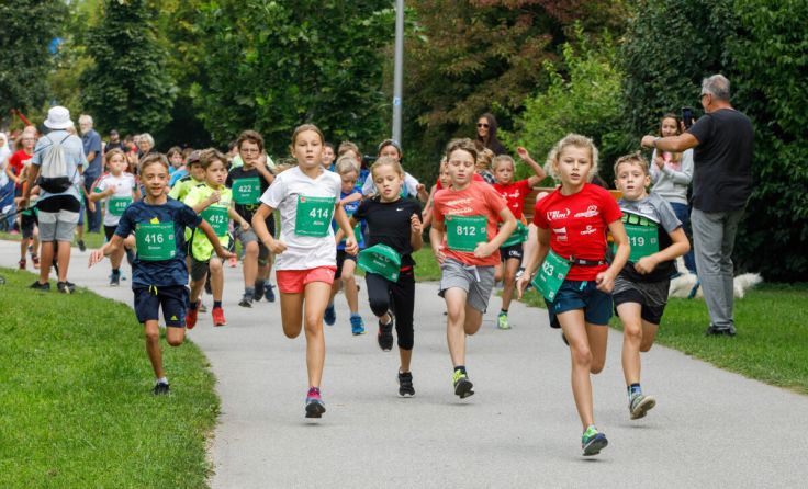 Bewegung macht mit Gleichgesinnten einfach mehr Spaß. (Foto: Hermann Wakolbinger)