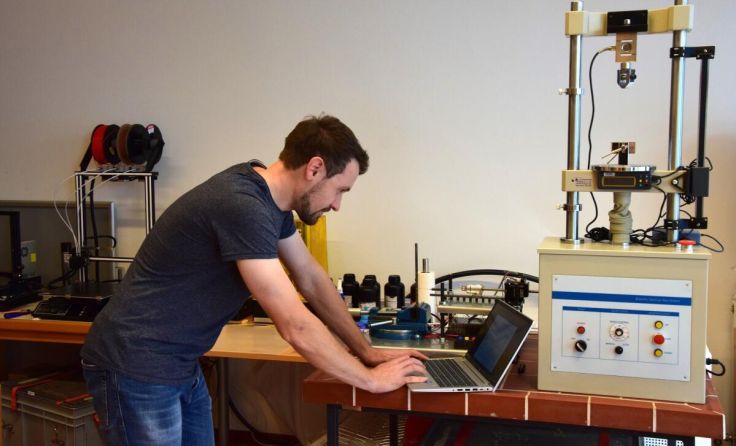 Sebastian Lifka vom Institut für Medizin- und Biomechatronik der JKU (Foto: JKU)
