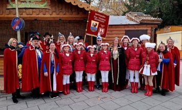 Närrisches Treiben am Linzer Südbahnhofmarkt