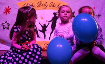 Familiendisco holt die Kleinsten auf die Tanzfläche