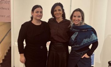 Designerinnen präsentieren sich in Pop Up Boutique in Linz