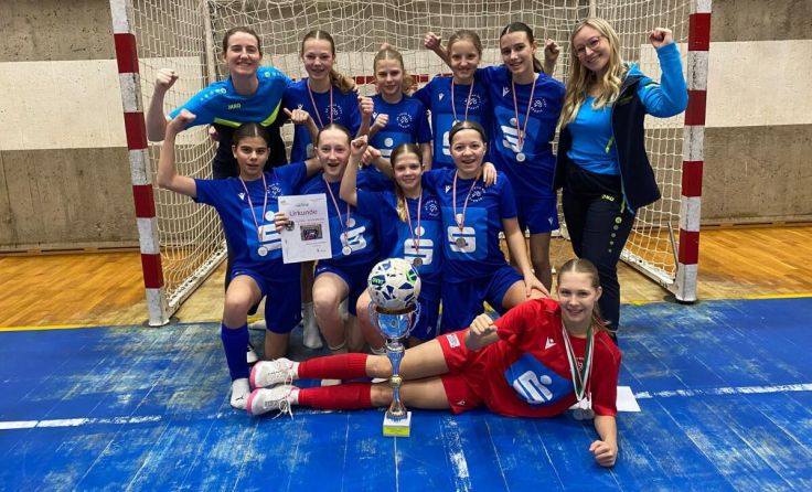 Die Vizemeisterinnen vom BG/BRG Georg von Peuerbach (Foto: Helmut Pichler)