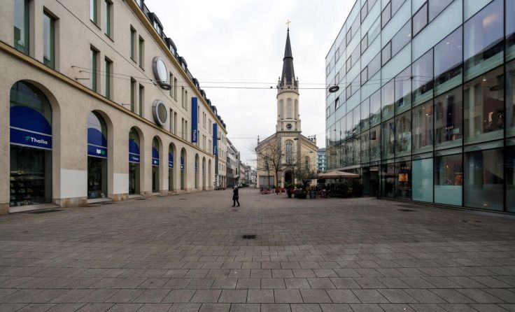 Der Martin-Luther-Platz war bisher wenig einladend. (Foto: Volker Weihbold)
