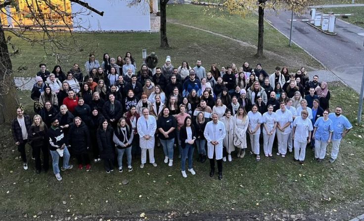 Mehr als 500 Auszubildende besuchen derzeit eine der acht Ausbildungsrichtungen. (Foto: OÖG)