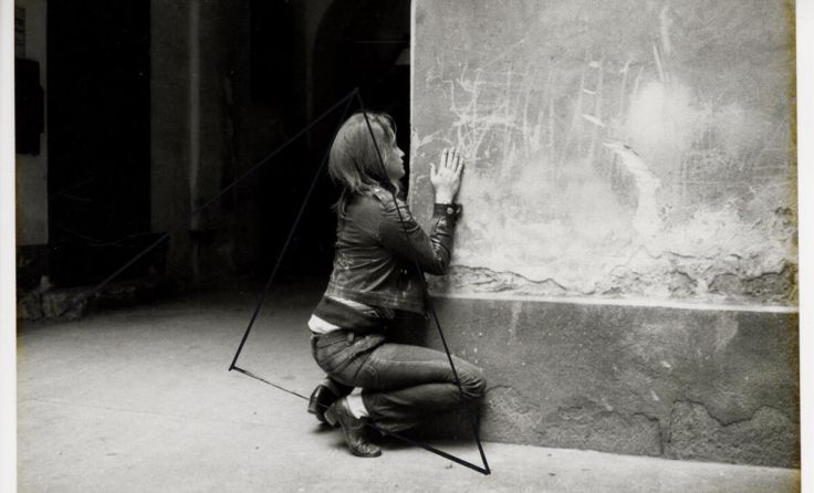 Valie Export in Aktion (1972) (Foto: Hermann Hendrich)