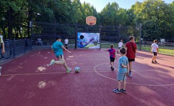 KickStart tourt durch Linz