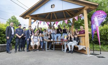 Neuer Holzpavillon für Jugendliche beim Skatepark Rädlerweg