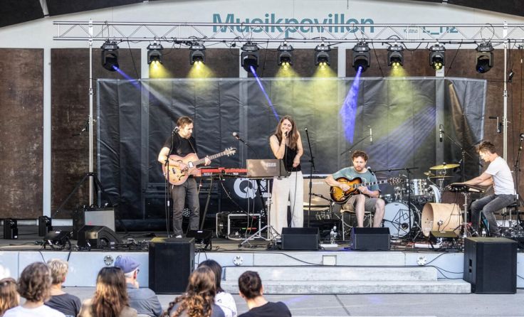 Open-Air-Programm im Musikpavillon (Foto: Christoph Leeb)