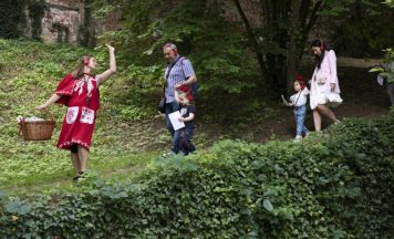 Familientheater zum Mitmachen: Rotkäppchen am Pöstlingberg