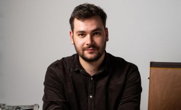 Linzer Mundartmusiker veröffentlicht Debütsingle Tutto Bene Baba