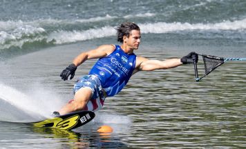 Wasserski-Elite gastiert am Salmsee in Steyregg