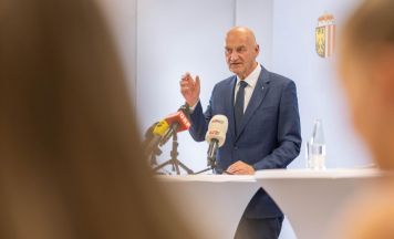 Strengeres Sozialhilfegesetz zeigt Wirkung: Zahl der Bezieher gesunken