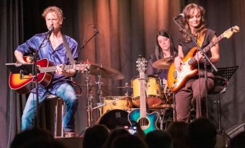 Dialekt-Pop mit dem Matthias Kempf Trio in Linz