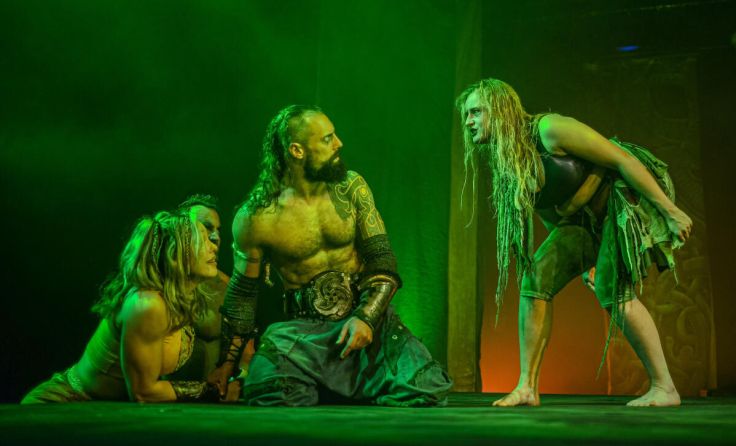 Die Show vereint Theater, Wrestling und Mythologie. (Foto: David Wilson)