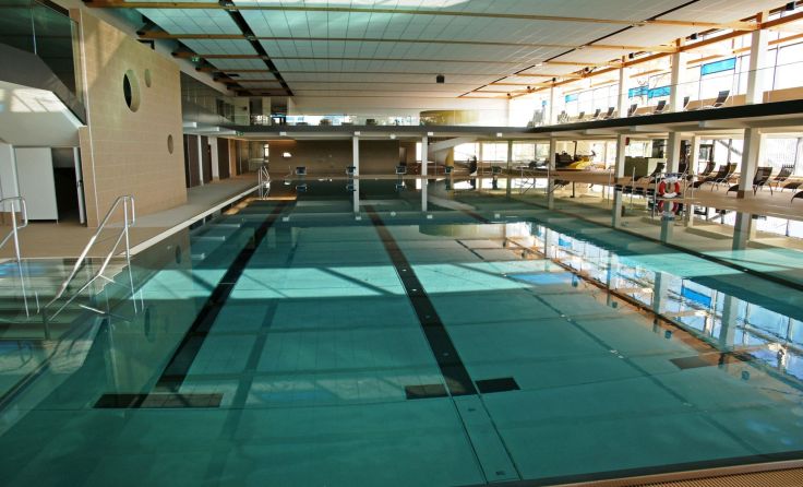 Noch müssen die Badegäste auf das Hallenbad ausweichen. Foto: Blum