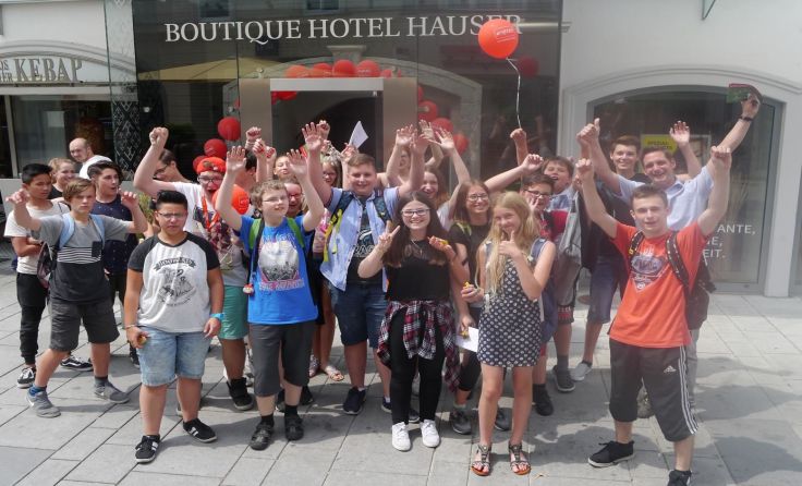 Die dritte Klasse der NMS Marchtrenk nutzte den Tag der offenen Hoteltür voll aus. 