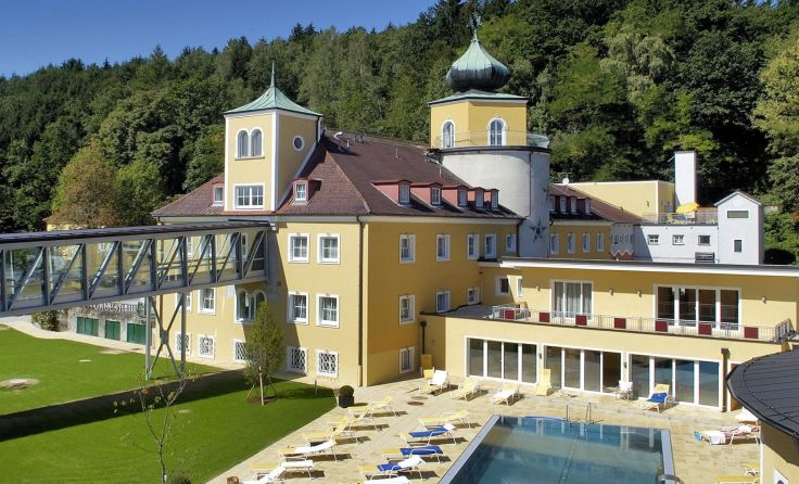 Kur- und Rehagäste sind im Optimamed Gesundheitsresort in Bad Wimsbach bestens aufgehoben. 