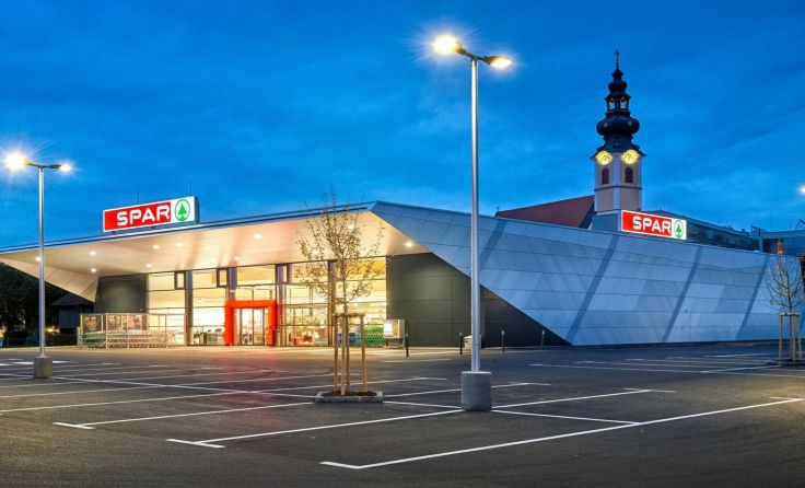 Hier gibt‘s regionale Produkte ebenso wie Kühlanhänger zum Leihen. Foto: Spar / PG Studios
