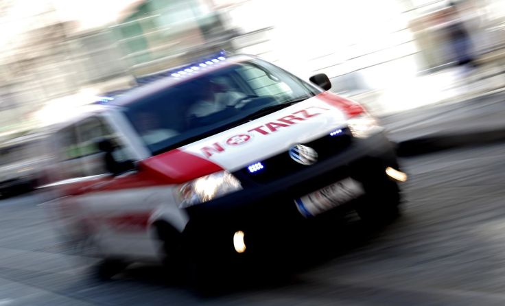 Der leicht Verletzte wurde ins Klinikum Wels eingeliefert.Foto: Weihbold