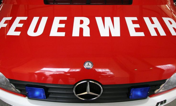 Die Freiwillige Feuerwehr Thalheim war zur Fahrzeugbergung vor Ort.Foto: Wodicka