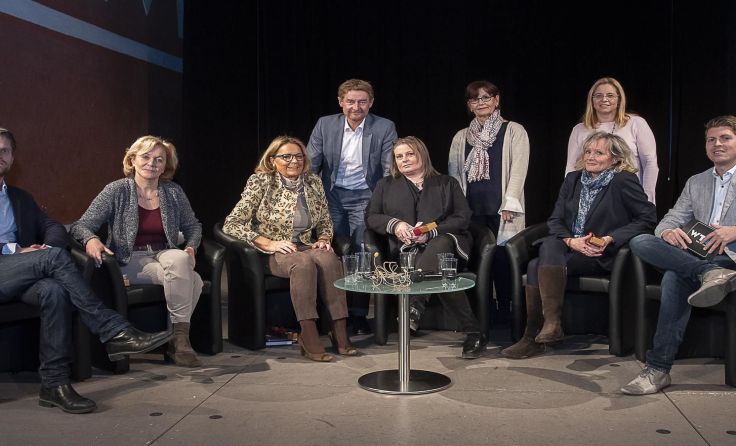 Am Podium wurde engagiert diskutiert. Foto: Stadt Wels
