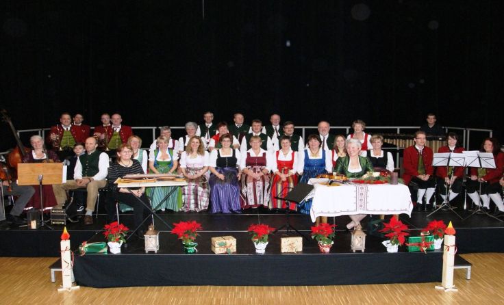 Weihnachtliche Weisen erklingen im Komedt. Foto: Tiefenthaler