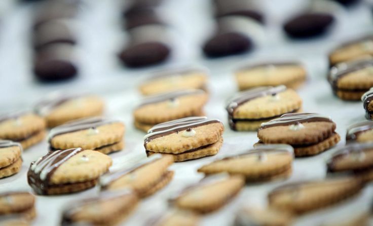 Kekse gehören natürlich zu jedem Weihnachtsmarkt. Foto: Weihbold 