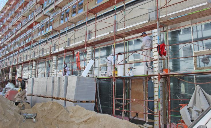 Am künftigen Amtsgebäude im ehemaligen Hotel Greif wird weitergebaut. Fotos: Stadt Wels