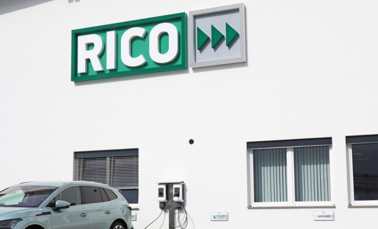 Mitarbeiter, aber auch Besucher können hier Strom tanken. (Foto: rico)