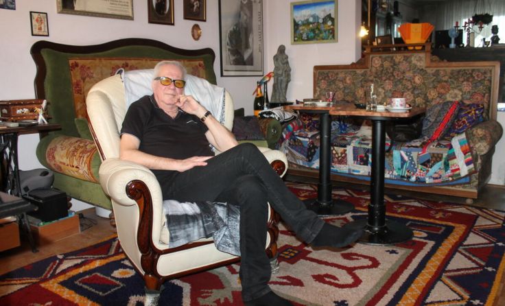 Auch wenn es gemütlich aussieht: langweilig wird Friedl in der Pension nicht. (Foto: Hackl)