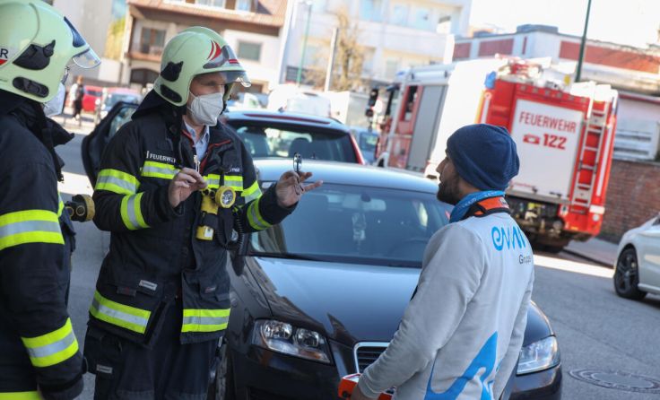 Ein Experte von der eww wurde zum Einsatz beigezogen. (Foto: laumat.at/Matthias Lauber)
