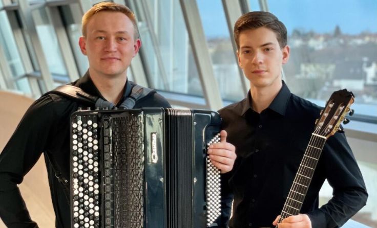 Ivan Bykov und Stepan Nazarenko treten in der Pfarre St. Franziskus auf. (Foto: privat)