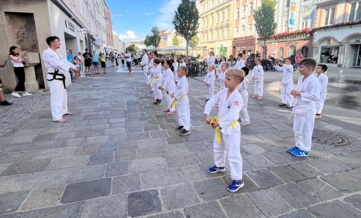 Volle Konzentration vor Beginn der Übung. (Foto: Miskic)