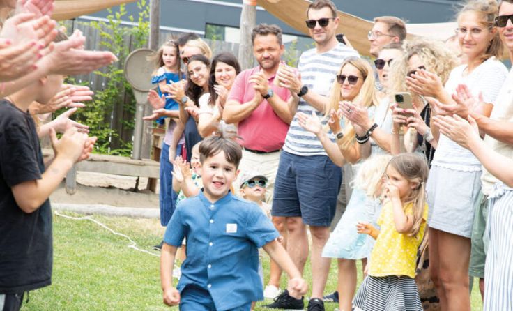 Das Sommerfest der "Reca minis" war ein Spaß für die ganze Familie. (Foto: Kellner & Kunz AG)