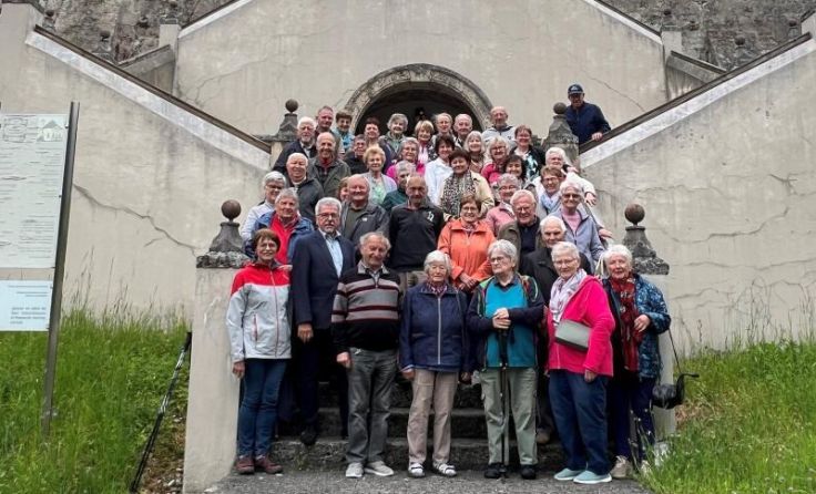 Die Sipbachzeller Senioren besuchten die Wallfahrtskirche Marienberg. (Foto: Huber)