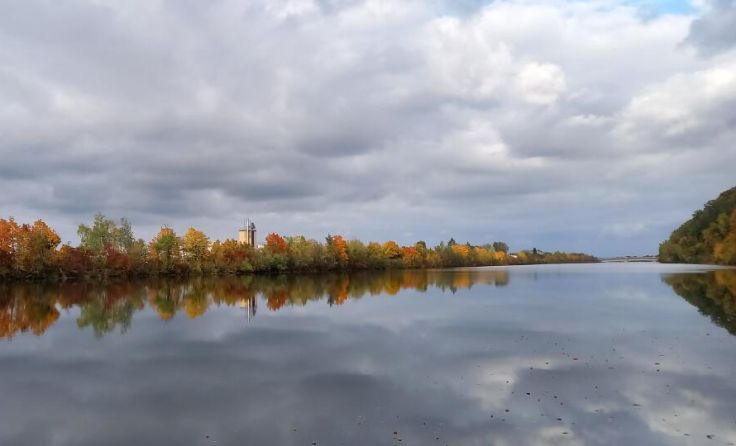 Indian Summer an der Traun (Foto: Monika Derflinger)