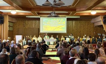 Sipbachzell feierte die Sonntagsmesse beim Kirchenwirt