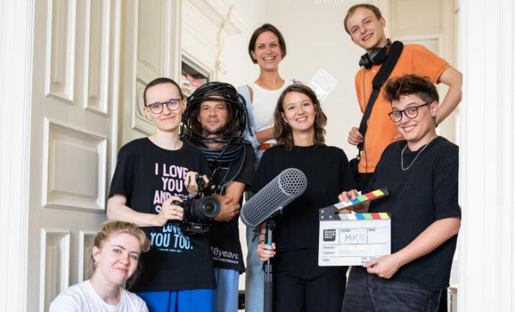 Das MKH-Vermittlungsteam freut sich über das große Interesse an den neuen MKH-Studios (Foto: MKH)