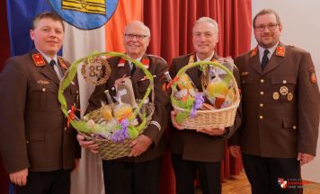 Wertschätzung für Kameraden bei der Vollversammlung der Feuerwehr Bad Wimsbach-Neydharting