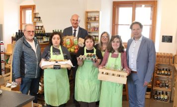 Landesrat Dörfel unterwegs im Bezirk Wels-Land