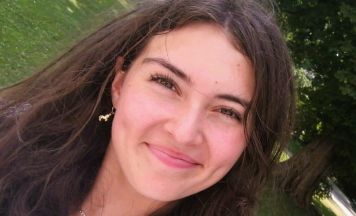 Heidi aus Thalheim spendet ihre Haare für kranke Kinder