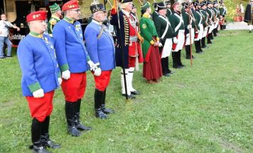 Welser Dragoner beim Kuhschwanzfest